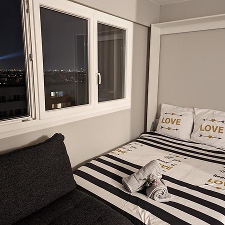 Charming Studio With Eiffel View Paris Eksteriør billede